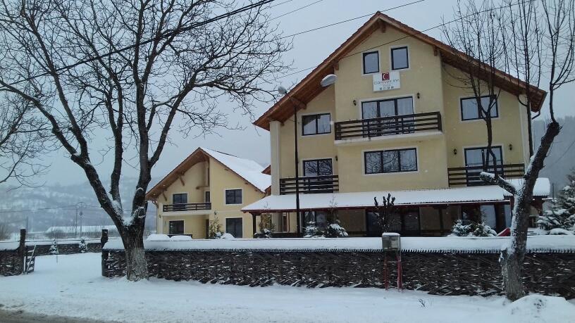 Camves Inn Sighetu Marmaţiei Exteriér fotografie